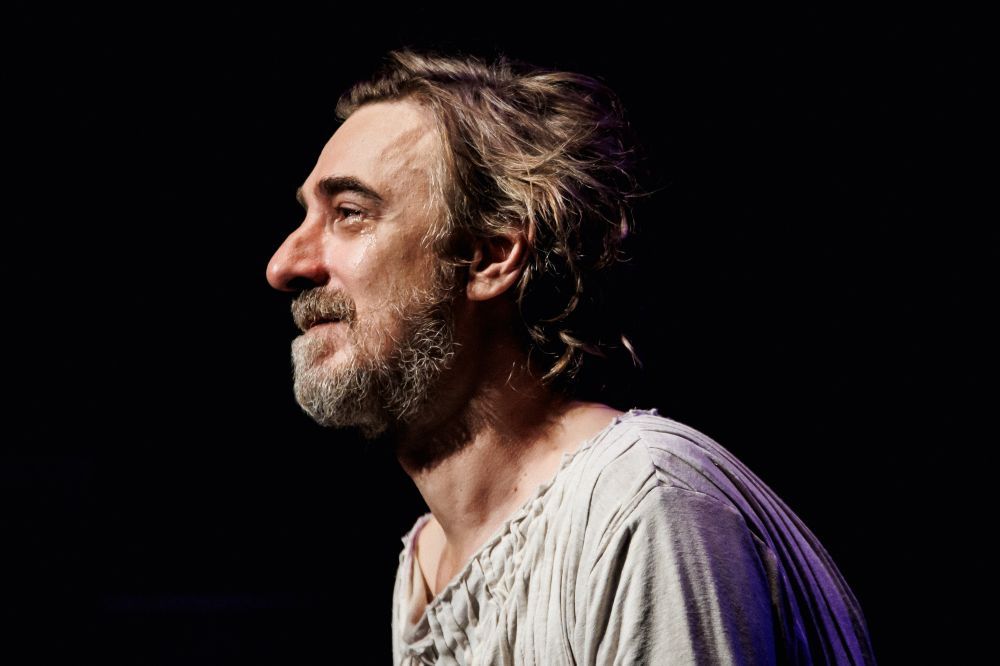 bojan-dimitrijevic-nemam-nijednu-drugu-vrstu-pustenog-korenja-do-pozorista3