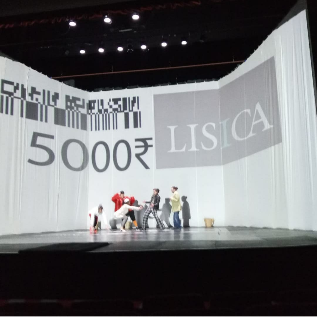 nema-coveka-ispod-gomile2