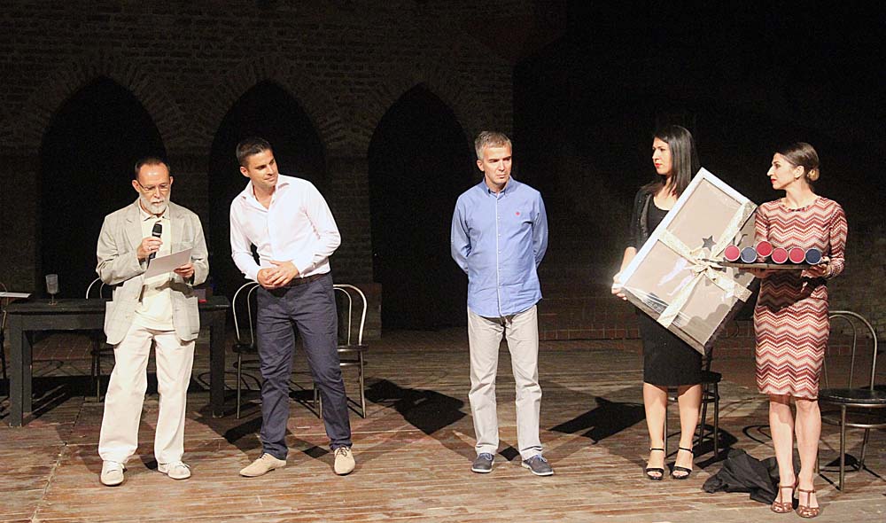 novi-tvrdjava-teatar-dodela