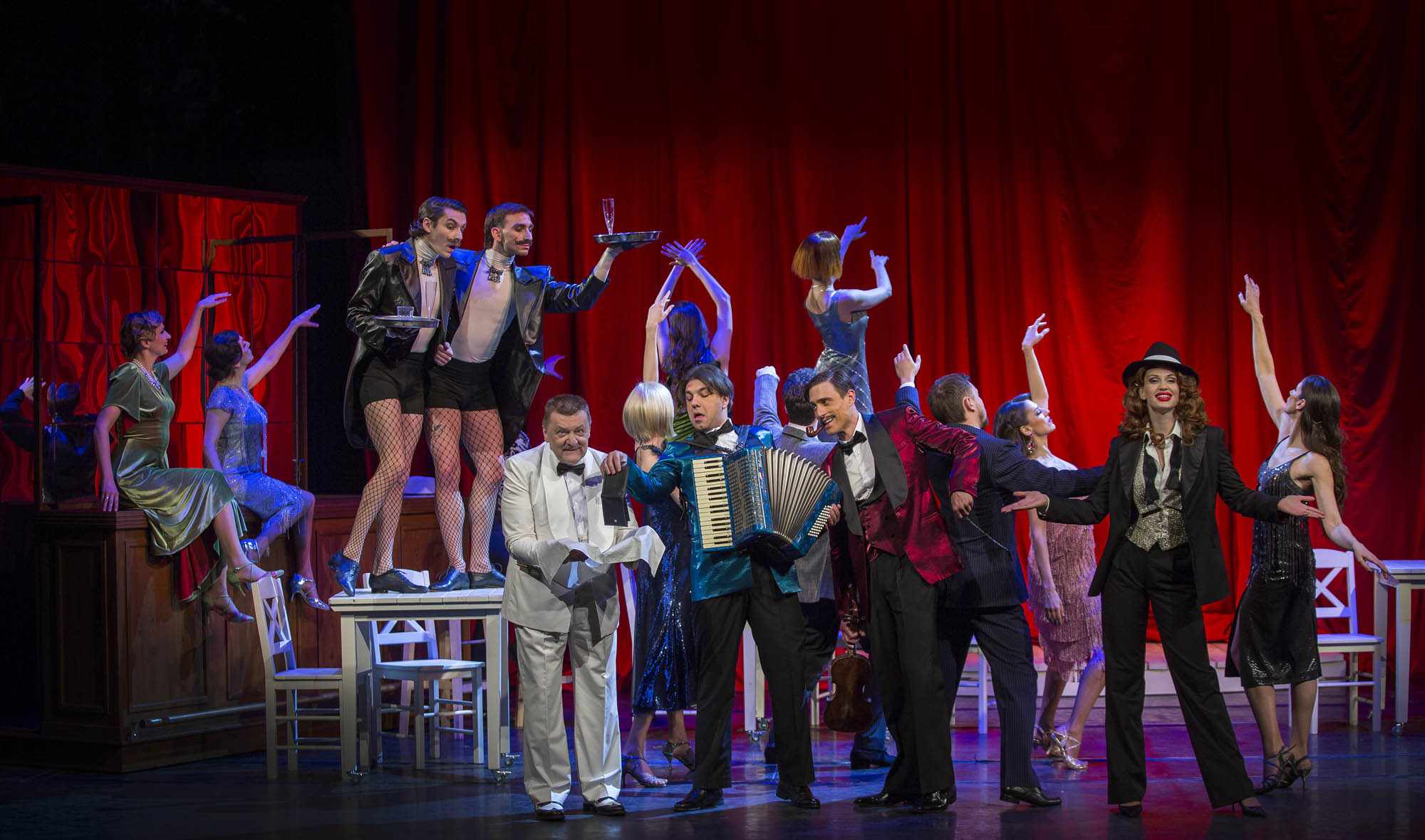 premijera-mjuzikla-balkan-ekspres-u-pozoristu-na-terazijama1