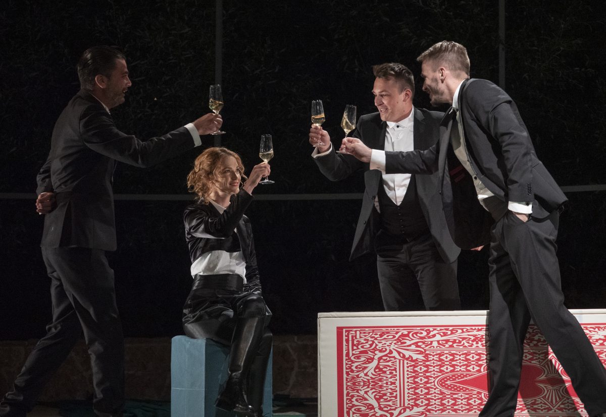 premijera-predstave-zelena-coja-montenegra-u-beogradskom-dramskom-pozoristu2