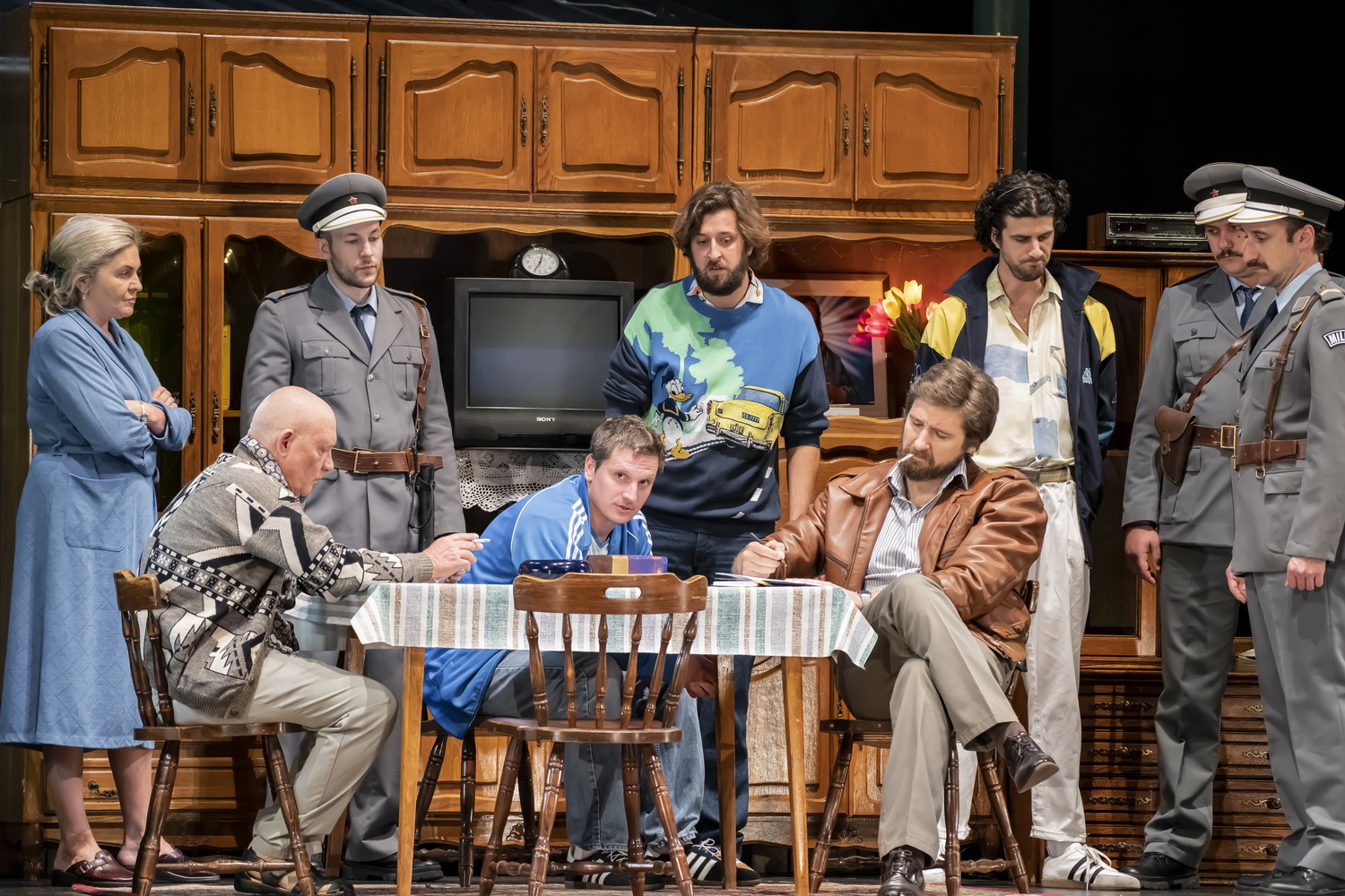 svi-smo-mi-odnekud-dosli-a-neki-se-nikada-nisu-ni-vratili3